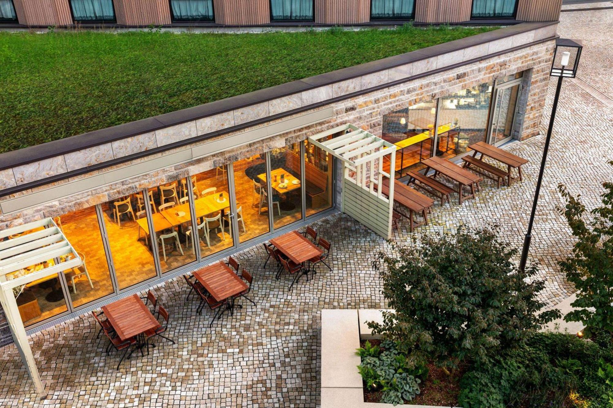 Vienna House By Wyndham Mq Kronberg Kronberg im Taunus Exterior foto